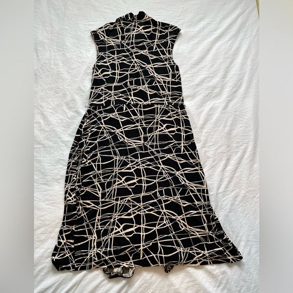Anne Klein Sleeveless Faux Wrap Black & Cream Dress (L) - Picture 7 of 11